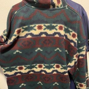 White Sierra pattern fleece
